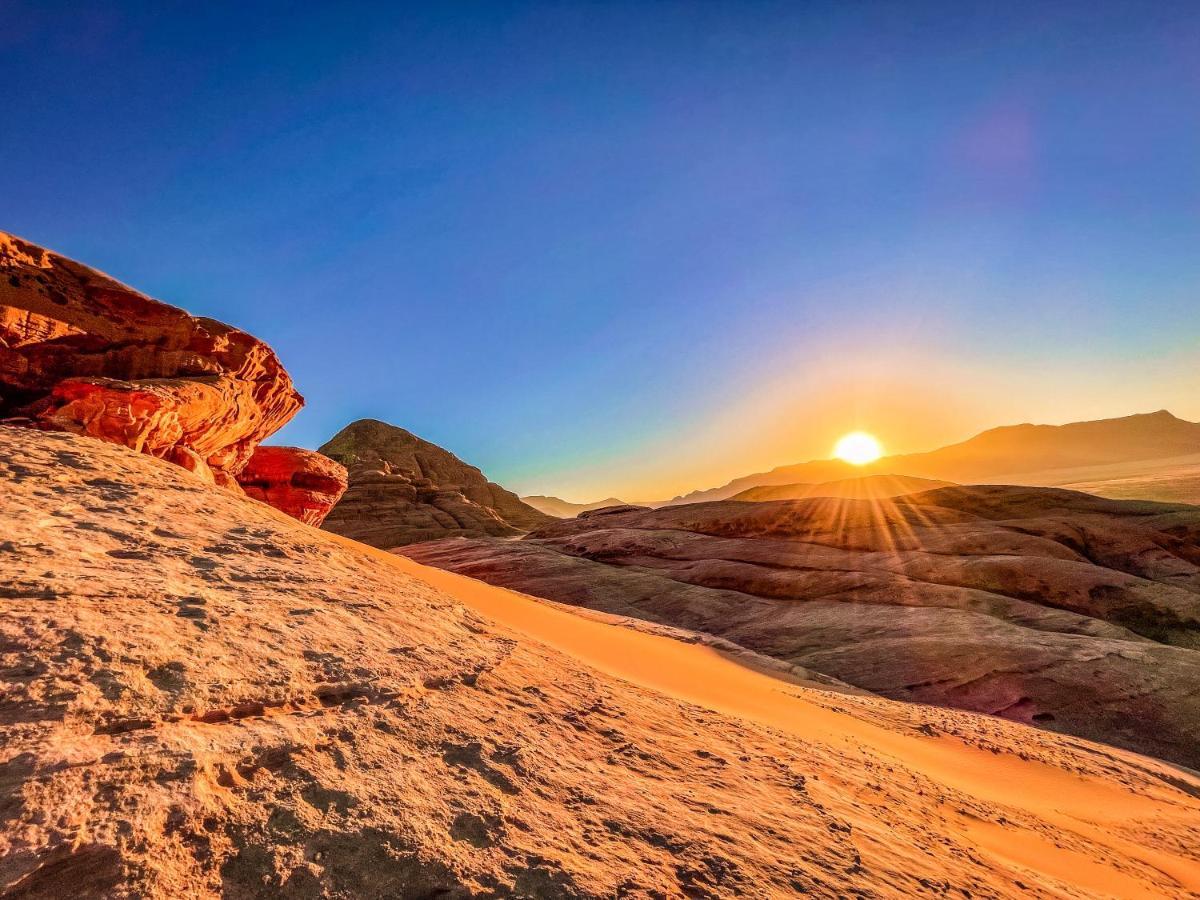 Rum Jordan Camp And Tours Hotel Wadi Rum Exterior foto