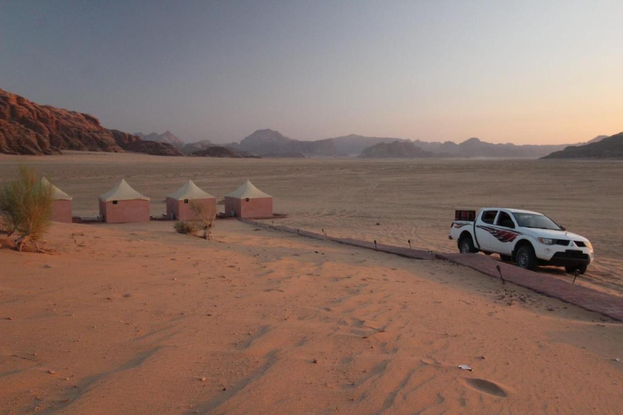 Rum Jordan Camp And Tours Hotel Wadi Rum Exterior foto